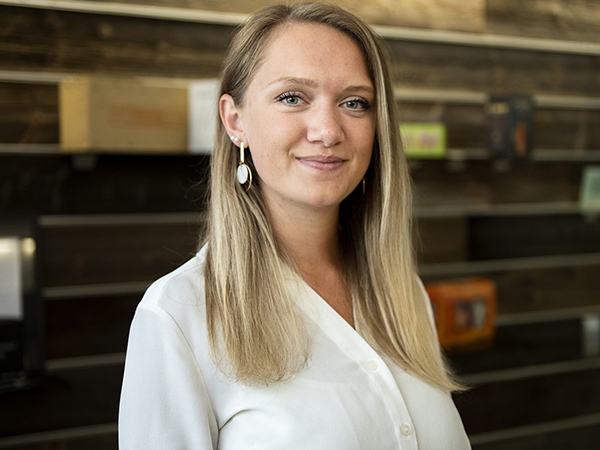 Bettina Kiefer Casimir Kast 600px Foto Andreas Oetker Kast 1500px DSC8256